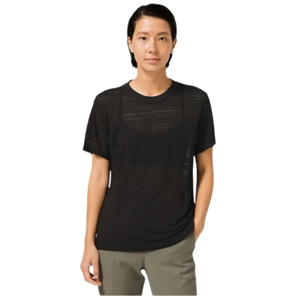 Lululemon All Yours Boyfriend Tee Black Stripe Relaxed Fit Size 8